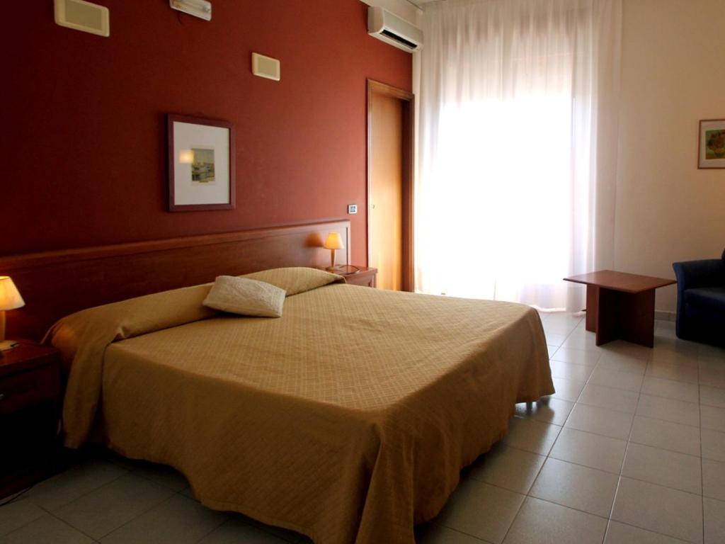Hotel Carosello Pontecagnano Luaran gambar